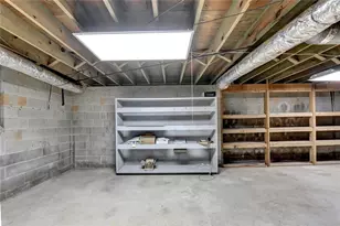 1571 Rochelle Ct, Dunwoody, GA 30338 - Photo 25
