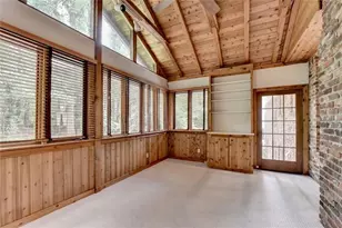 1571 Rochelle Ct, Dunwoody, GA 30338 - Photo 15