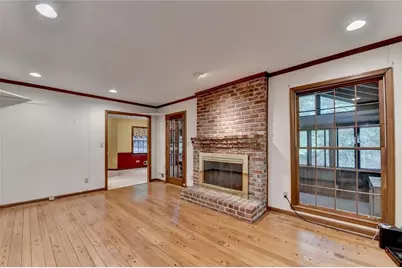 1571 Rochelle Court, Dunwoody, GA 30338 - Photo 13