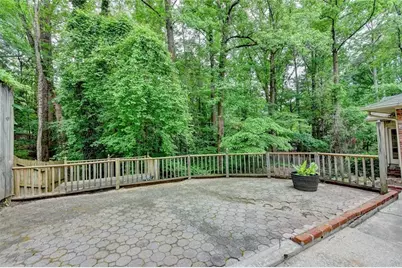 1571 Rochelle Court, Dunwoody, GA 30338 - Photo 27