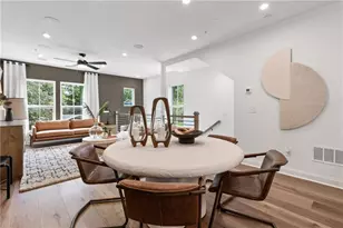 2543 Astaire Ct, Atlanta, GA 30318 - Photo 19