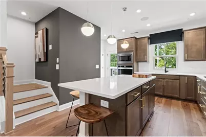 2543 Astaire Court, Atlanta, GA 30318 - Photo 17