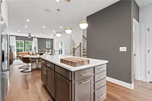 2543 Astaire Ct, Atlanta, GA 30318 - Photo 15