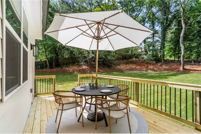 300 Nottingham Drive, Woodstock, GA 30188 - Photo 25