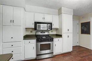 180 Hayes Cir, Rex, GA 30273 - Photo 21