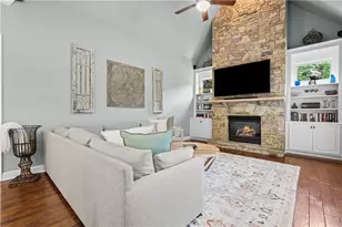 370 Kendemere Pointe, Roswell, GA 30075 - Photo 3