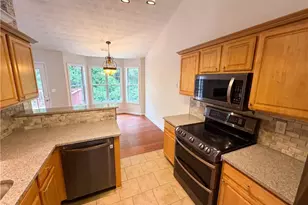 3222 Keenly Ives Ct, Buford, GA 30519 - Photo 21