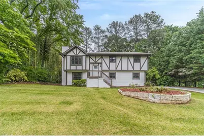 4576 Canda Drive NW, Lilburn, GA 30047 - Photo 3