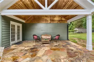 4276 Springfield Dr, Peachtree Corners, GA 30092 - Photo 3
