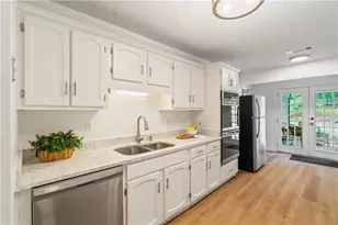4276 Springfield Dr, Peachtree Corners, GA 30092 - Photo 9