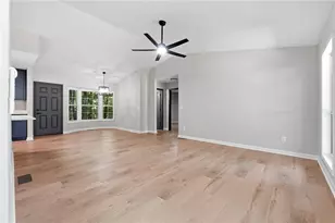 87 Harpers Pl, Carrollton, GA 30117 - Photo 9