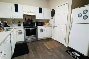 3607 Ginnis Dr SW, Atlanta, GA 30331 - Photo 3