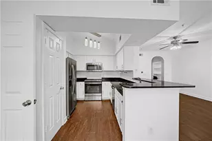 3777 Peachtree Road NE, Brookhaven, GA 30319 - Photo 7