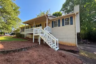 76 Lost Meadows Dr, Dallas, GA 30157 - Photo 3
