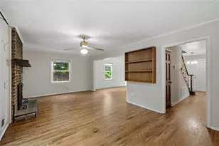 5147 Charmant Pl, Dunwoody, GA 30360 - Photo 9