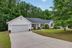 4405 Nohl Crest Ln, Flowery Branch, GA 30542 - Photo 5