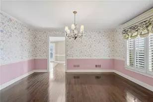 450 Renee Cir, Roswell, GA 30075 - Photo 17