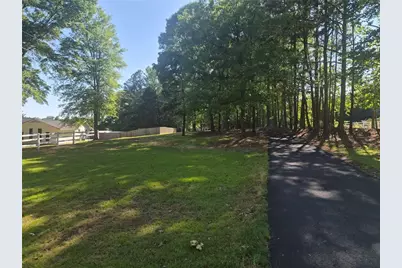 1480 Azalea Drive, Lawrenceville, GA 30043 - Photo 5