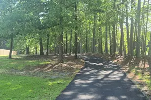 1480 Azalea Dr, Lawrenceville, GA 30043 - Photo 3