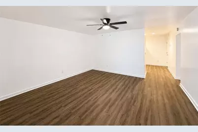 3083 Colonial Way #O, Atlanta, GA 30341 - Photo 3