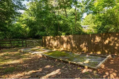 590 N Superior Avenue, Decatur, GA 30033 - Photo 35