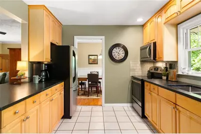 590 N Superior Avenue, Decatur, GA 30033 - Photo 9