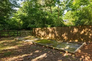590 N Superior Ave, Decatur, GA 30033 - Photo 35