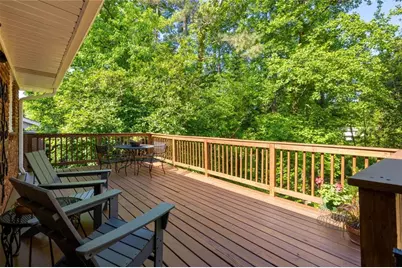 590 N Superior Avenue, Decatur, GA 30033 - Photo 21