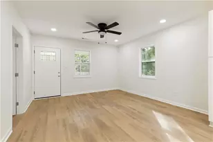 1015 Sims St SW, Atlanta, GA 30310 - Photo 13