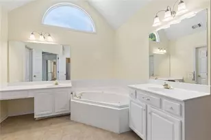 1950 Blackhawk Trail, Lawrenceville, GA 30043 - Photo 23