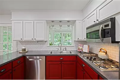 475 Tanacrest Drive, Atlanta, GA 30328 - Photo 13