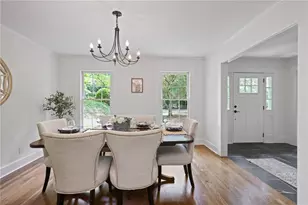 475 Tanacrest Dr, Atlanta, GA 30328 - Photo 7