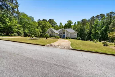 915 Magnolia Way, Hampton, GA 30228 - Photo 5