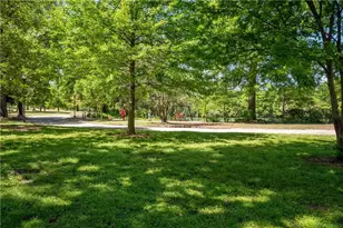 825 Highland Ln NE, Atlanta, GA 30306 - Photo 41