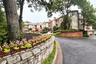 825 Highland Ln NE, Atlanta, GA 30306 - Photo 47