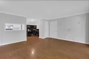 407 NE Summit North Dr NE, Atlanta, GA 30324 - Photo 7