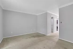 407 NE Summit North Dr NE, Atlanta, GA 30324 - Photo 23