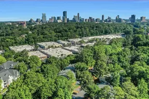 407 NE Summit North Dr NE, Atlanta, GA 30324 - Photo 41