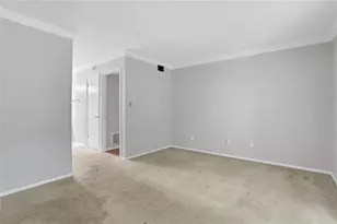 407 NE Summit North Dr NE, Atlanta, GA 30324 - Photo 21