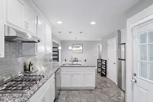 948 Creekdale Dr, Clarkston, GA 30021 - Photo 13