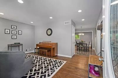 948 Creekdale Drive, Clarkston, GA 30021 - Photo 5