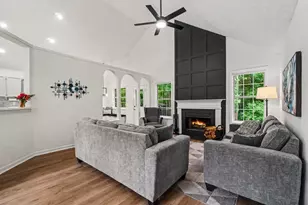 2823 Candler Run SW, Marietta, GA 30064 - Photo 11