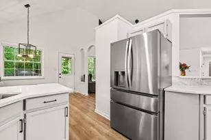 2823 Candler Run SW, Marietta, GA 30064 - Photo 17