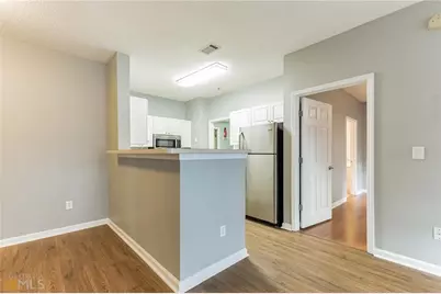 711 Spring Heights Lane SE #711, Smyrna, GA 30080 - Photo 9