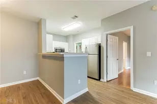711 Spring Heights Ln SE, Smyrna, GA 30080 - Photo 9
