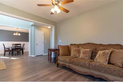 25 Shadowbrook Court, Covington, GA 30014 - Photo 5