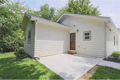 1717 Defoor Avenue NW, Atlanta, GA 30318 - Photo 9