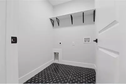 2681 Oldknow Drive NW, Atlanta, GA 30318 - Photo 9