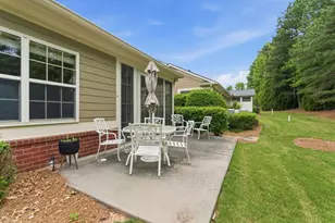 1945 Brannon Commons Cir, Cumming, GA 30041 - Photo 37