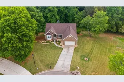 8780 Amberfield Drive, Gainesville, GA 30506 - Photo 3